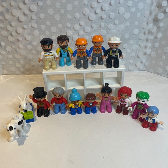 Lego Duplo Chunky Preschool figures bundle - Picture 1 of 5